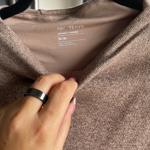 REI sporty comfortable dress with breathable lining fabric - Picture 2 of 5